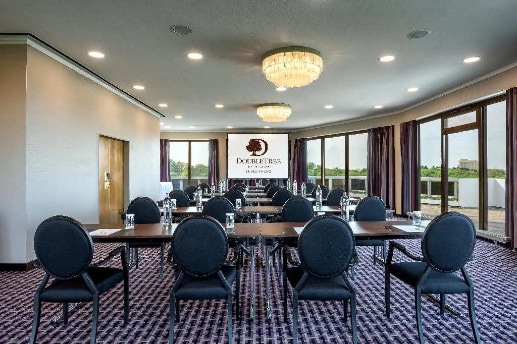DoubleTree by Hilton Yekaterinburg hotel interior