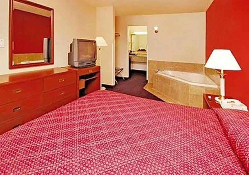Driftwood Hotel hotel interior