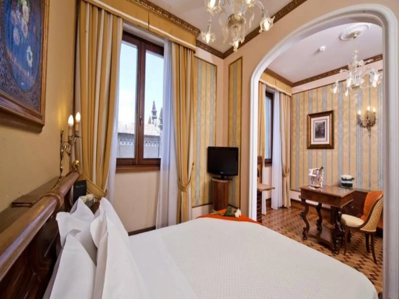 Due Torri Hotel hotel interior