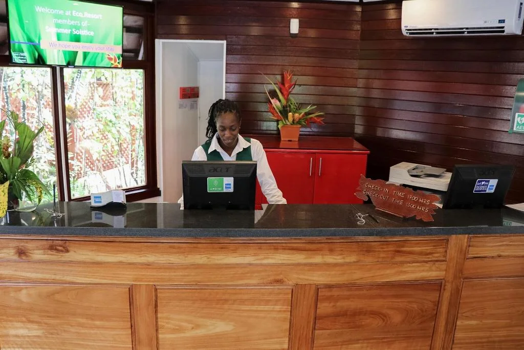 Eco Resort Inn hotel interior