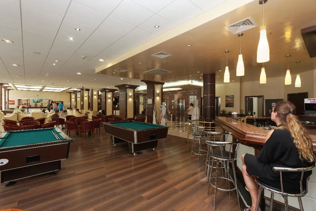 Elmina Beach Resort hotel interior