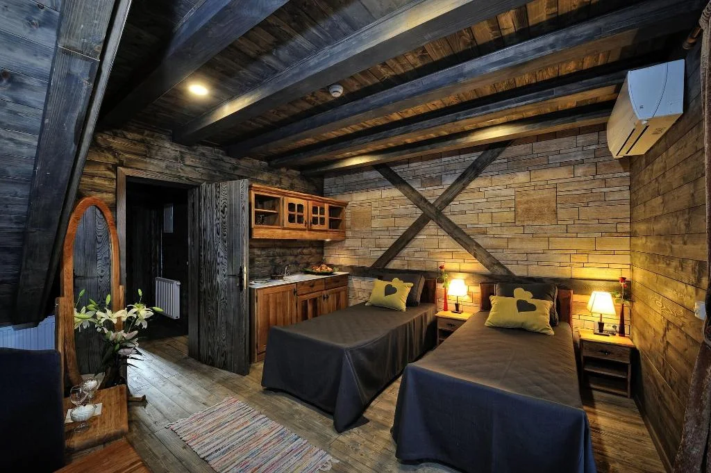 Ethno Houses Plitvice hotel interior