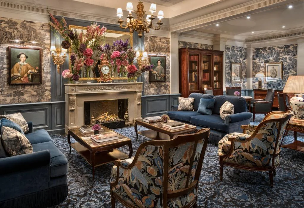 Four Seasons Hotel des Bergues Geneva hotel interior