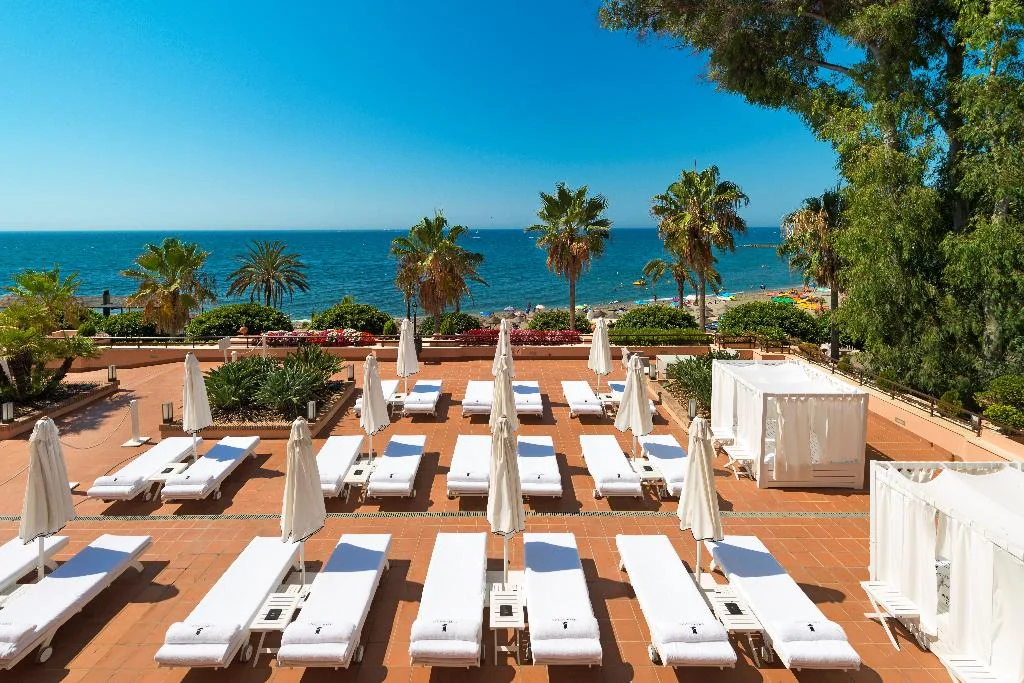 Fuerte Marbella hotel interior