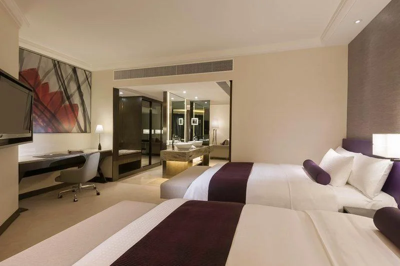 Gateway Hotel hotel interior