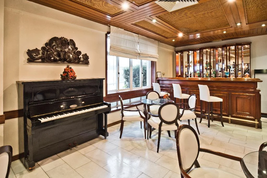 Golden Tulip Fortaleza hotel interior