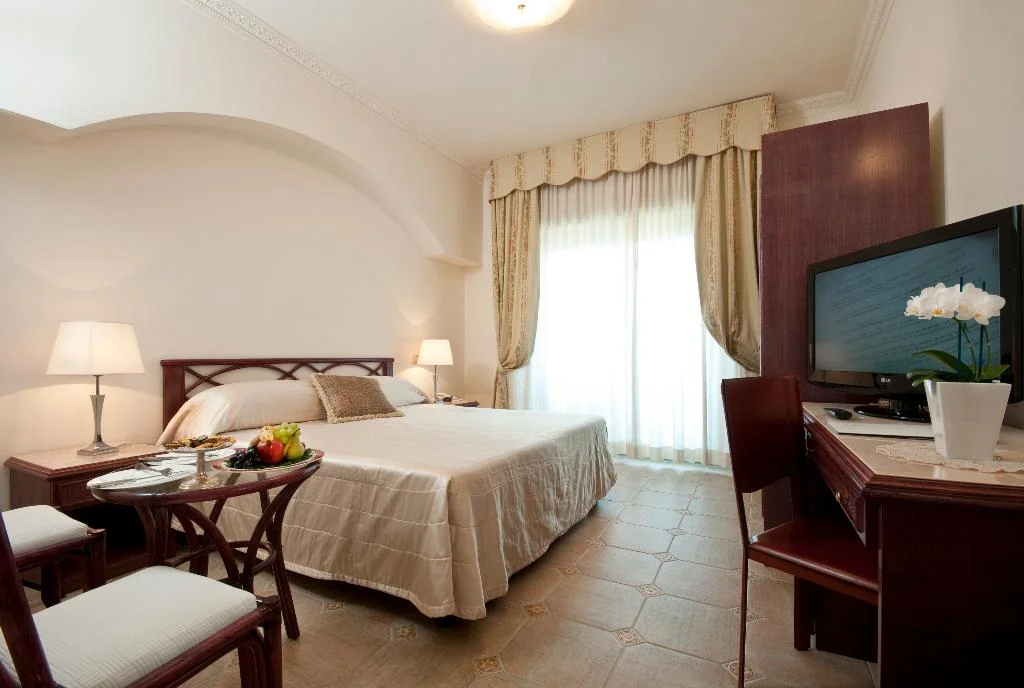 Grand Ella Hotel hotel interior