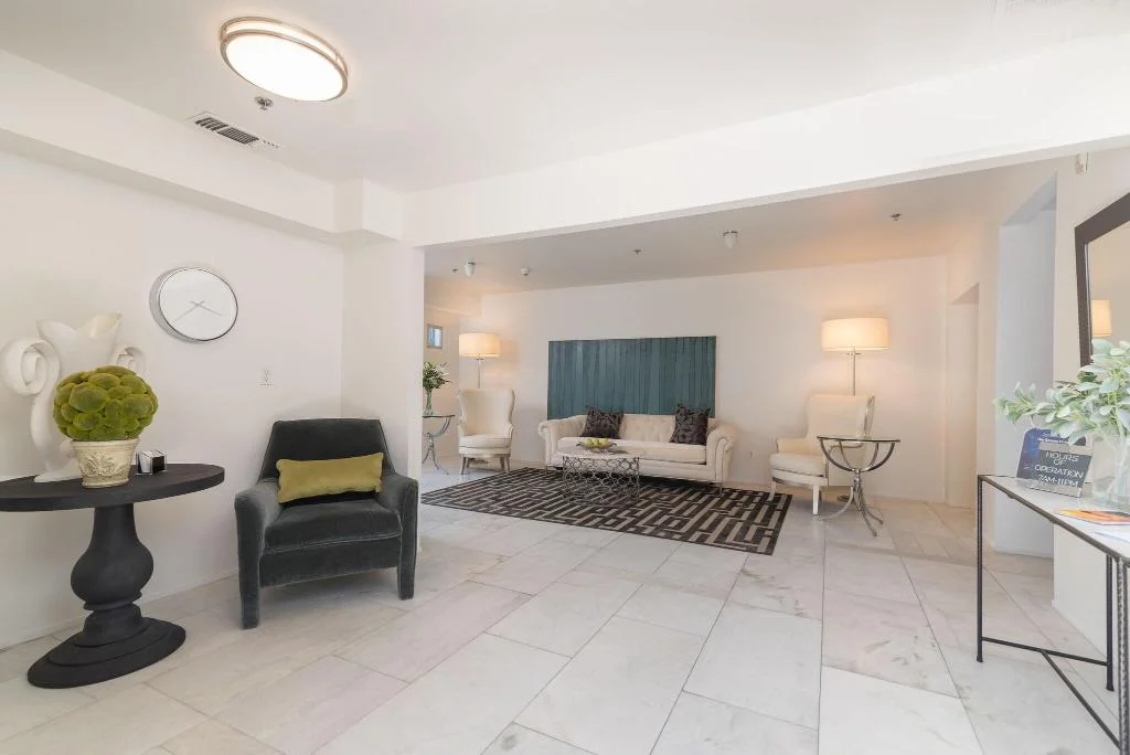 Greens Hotel hotel interior