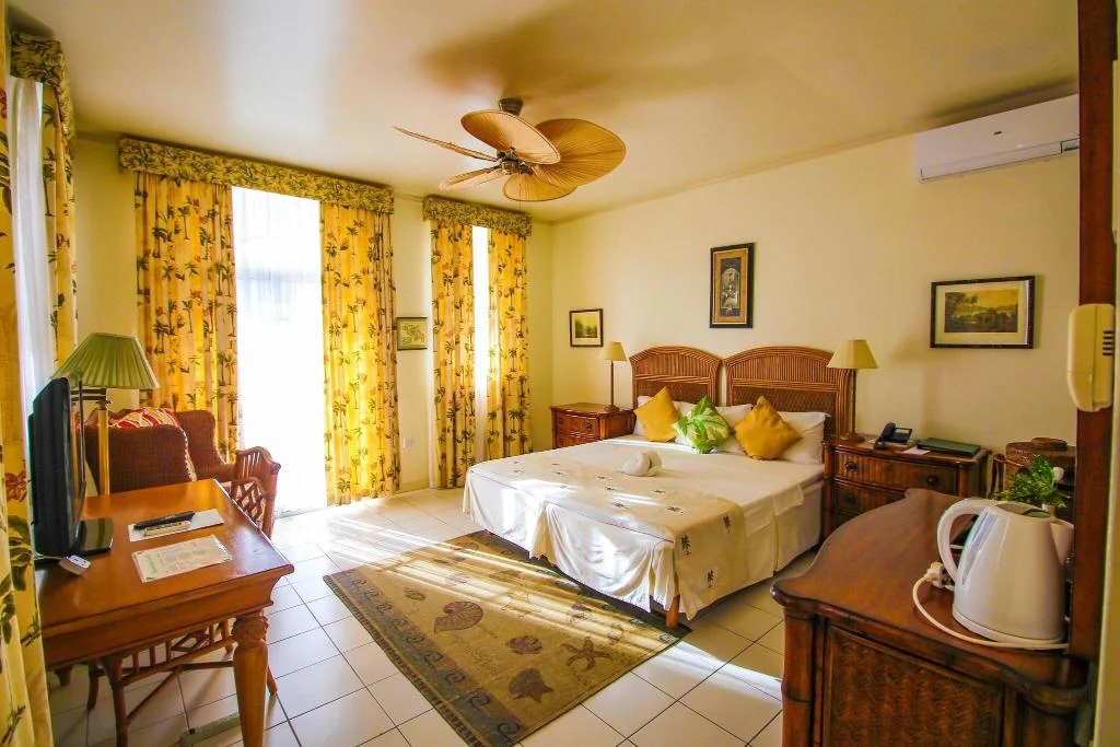 Grenadine House hotel interior