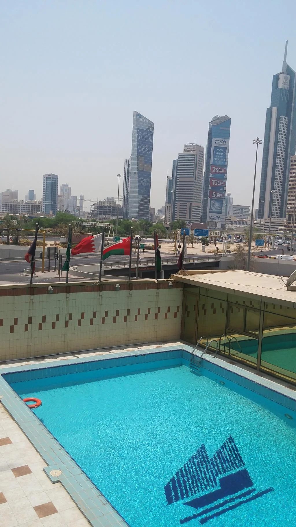 Gulmit Continental Hotel hotel interior