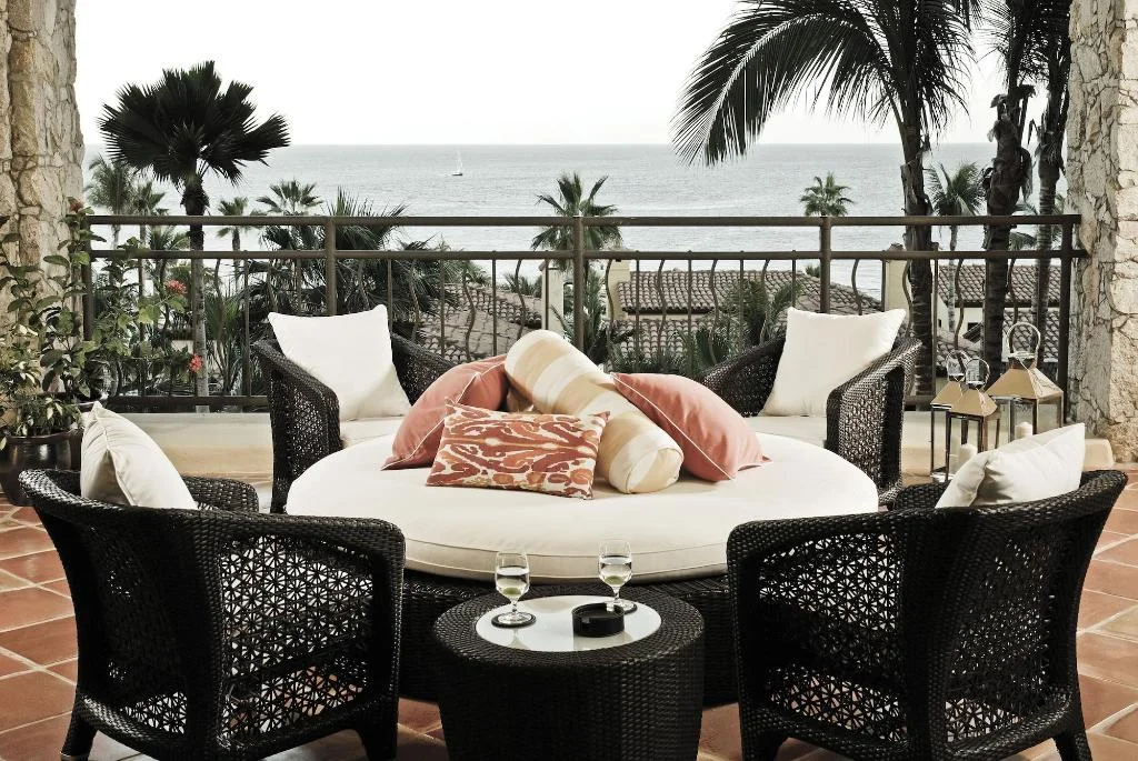 Hacienda Beach Club and Residences hotel interior