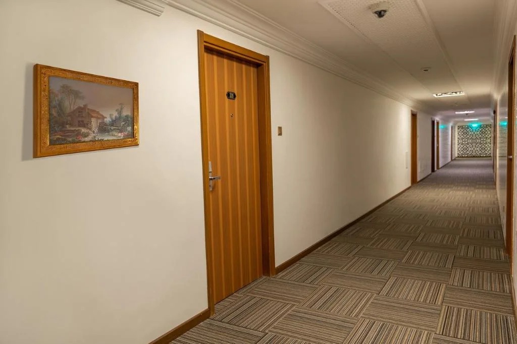 Hamdan Plaza Hotel hotel interior