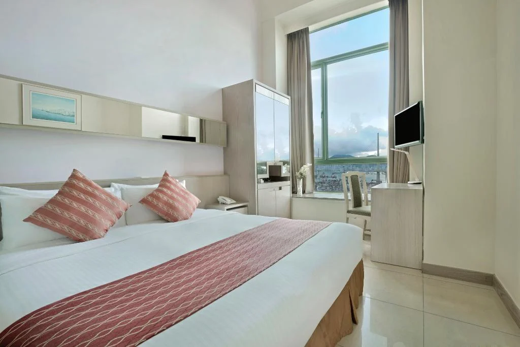 Hamlet Oasis Resort hotel interior