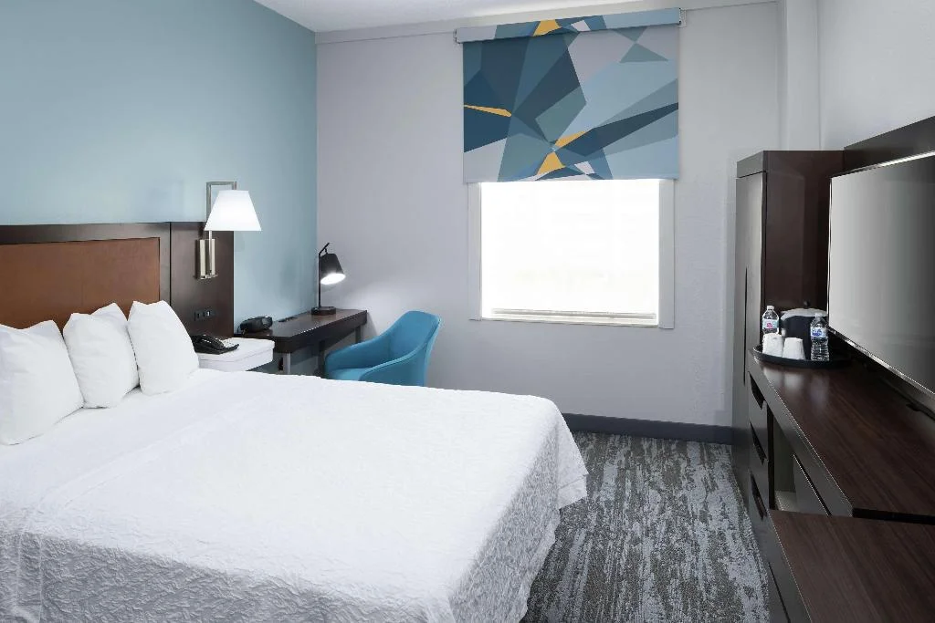 Hampton Inn Austin Downtown hotel interior