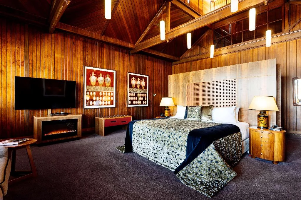 Henry Jones Art Hotel hotel interior