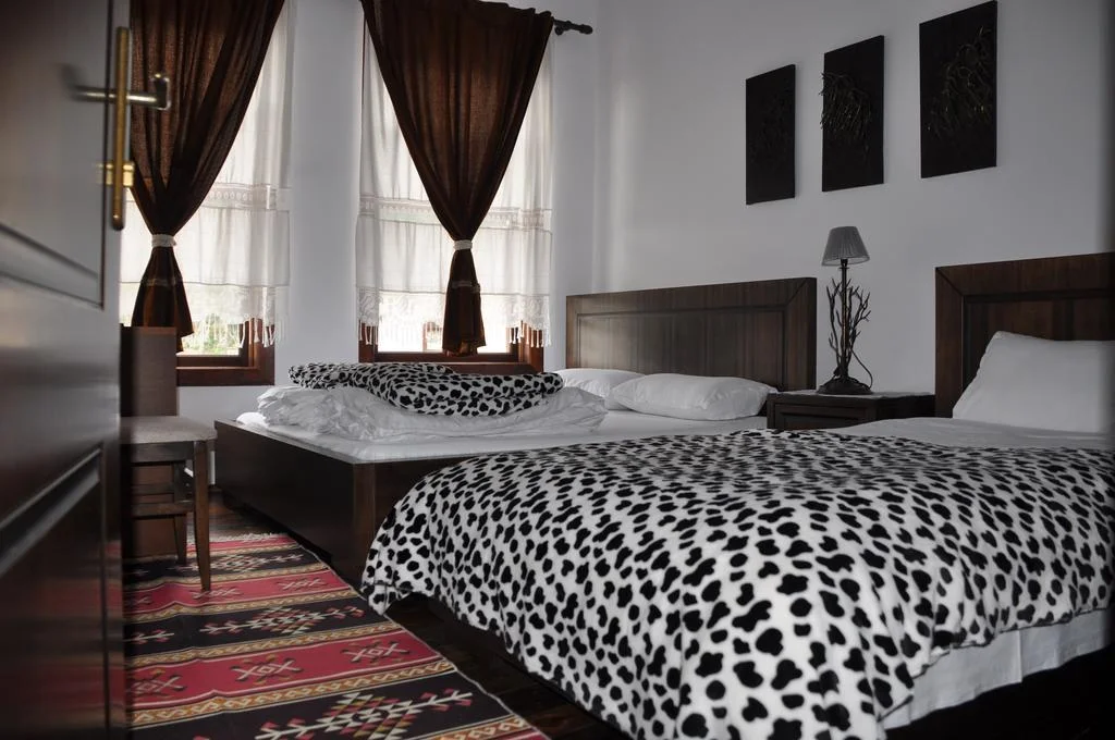 Hostel Mangalem hotel interior