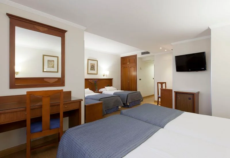 Hotel Alixares hotel interior