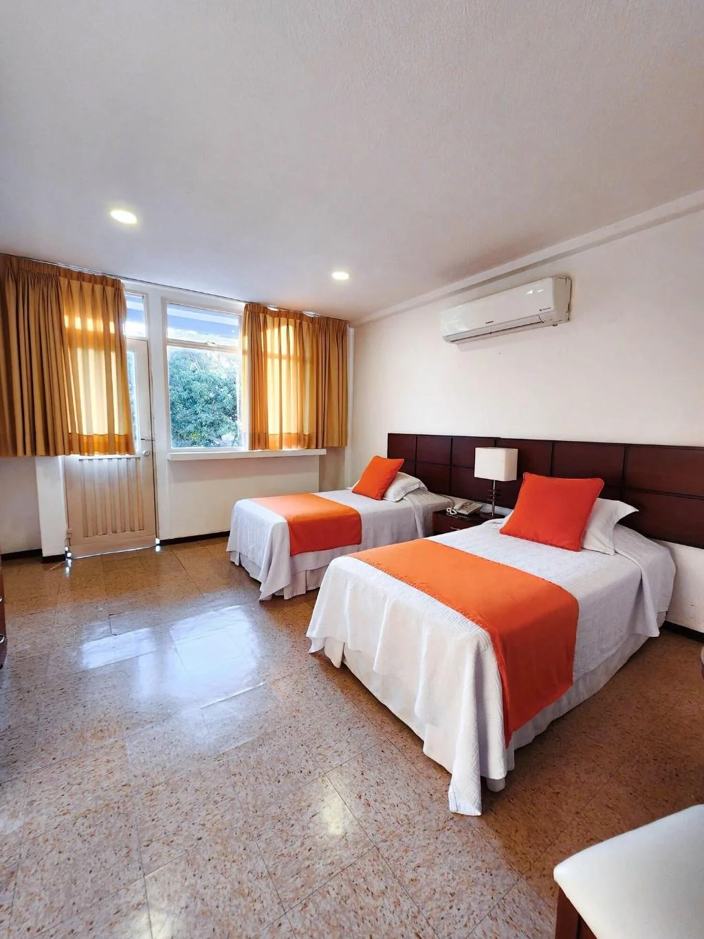 Hotel Anaconda hotel interior