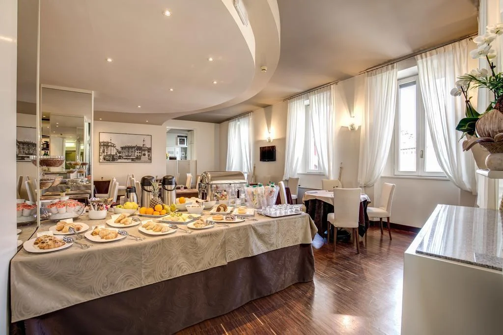 Hotel Firenze hotel interior