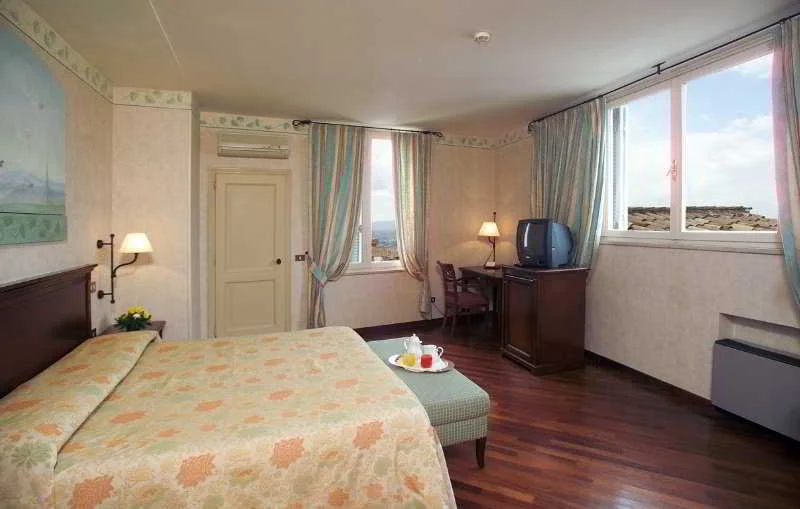 Hotel Fortuna hotel interior