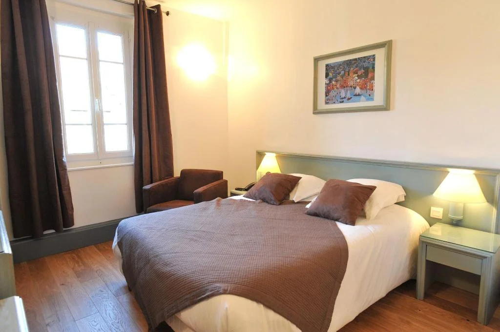 Hotel Les Falaises hotel interior