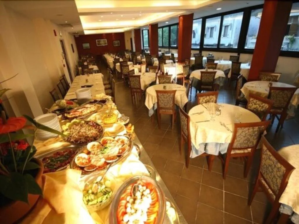 Hotel Milton hotel interior