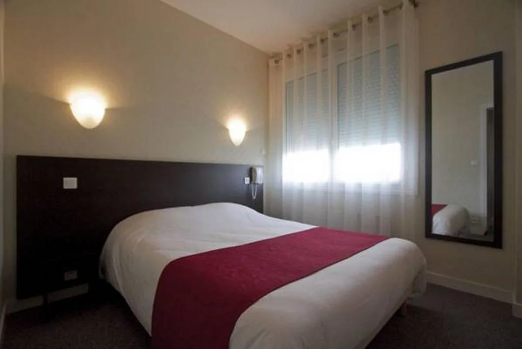 Hotel Moka hotel interior