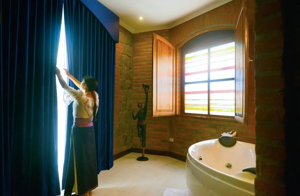 Hotel Otavalo hotel interior