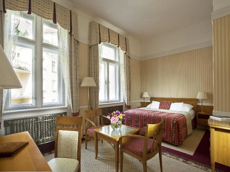 Hotel Paris Prague hotel interior