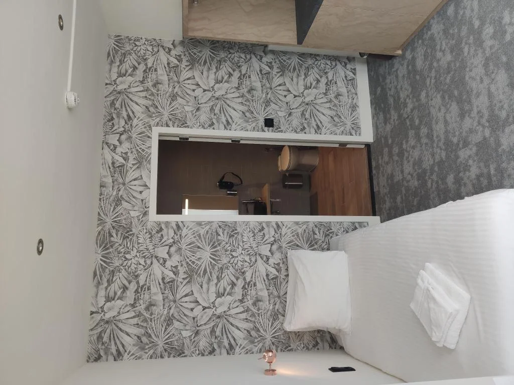 Hotel Royal Bridges hotel interior