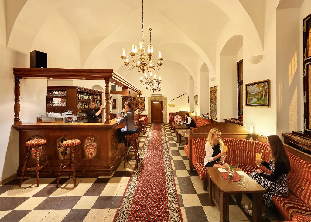 Hotel Ruze hotel interior