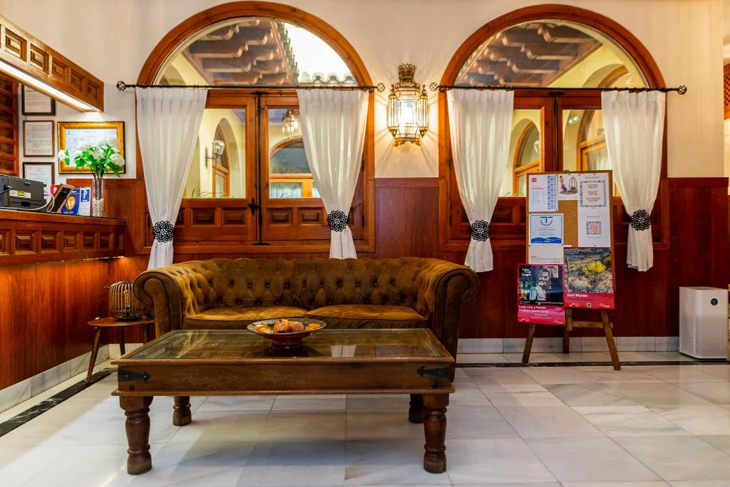 Hotel Santa Isabel hotel interior