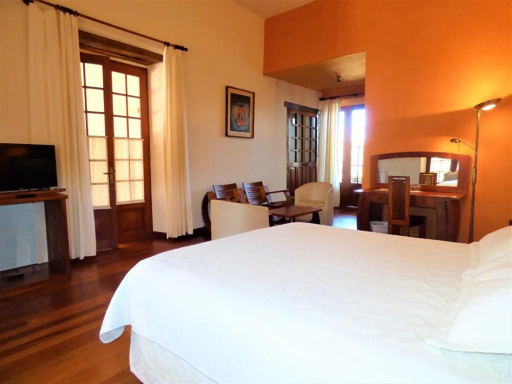 Hotel Soleil La Antigua hotel interior