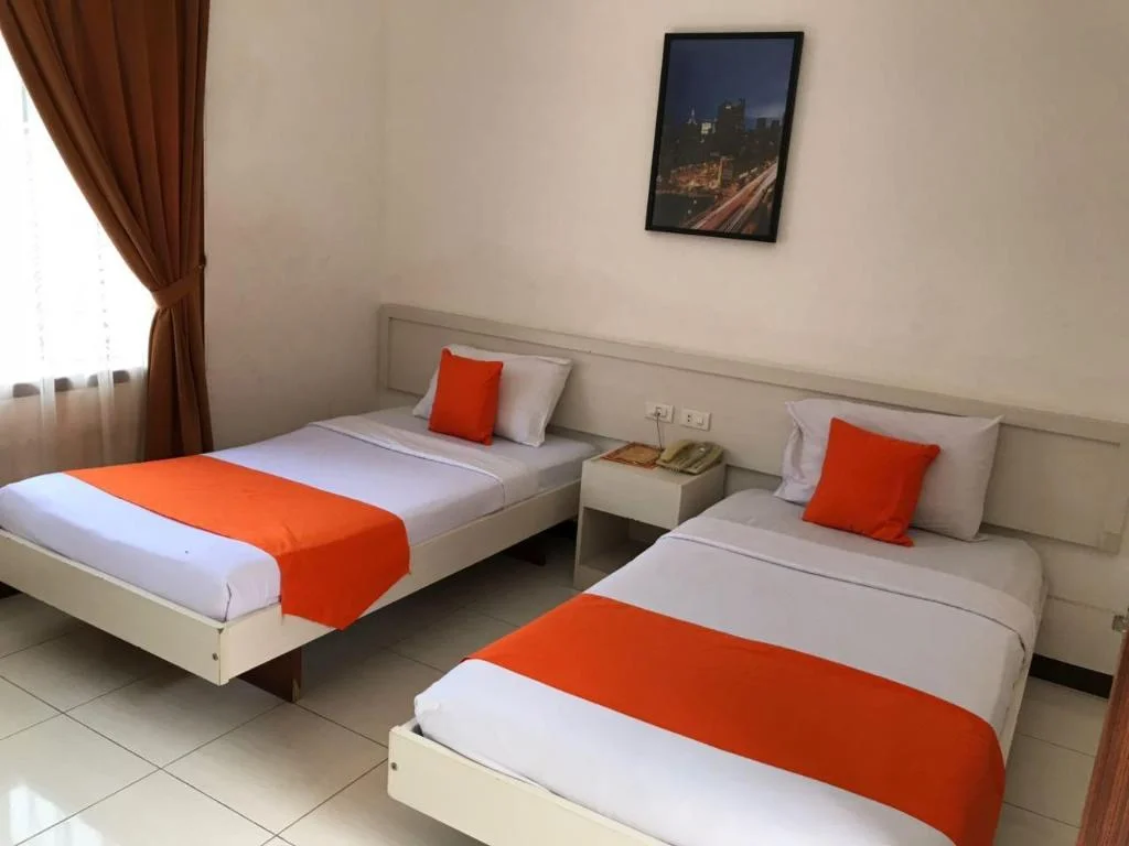 Hotel Surya hotel interior