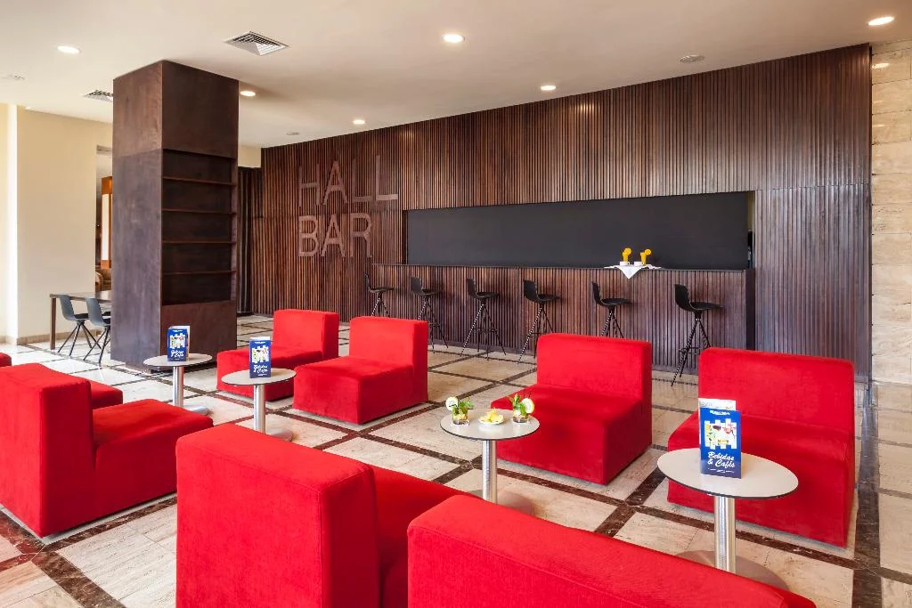 Hotel Tana-Jacaranda hotel interior