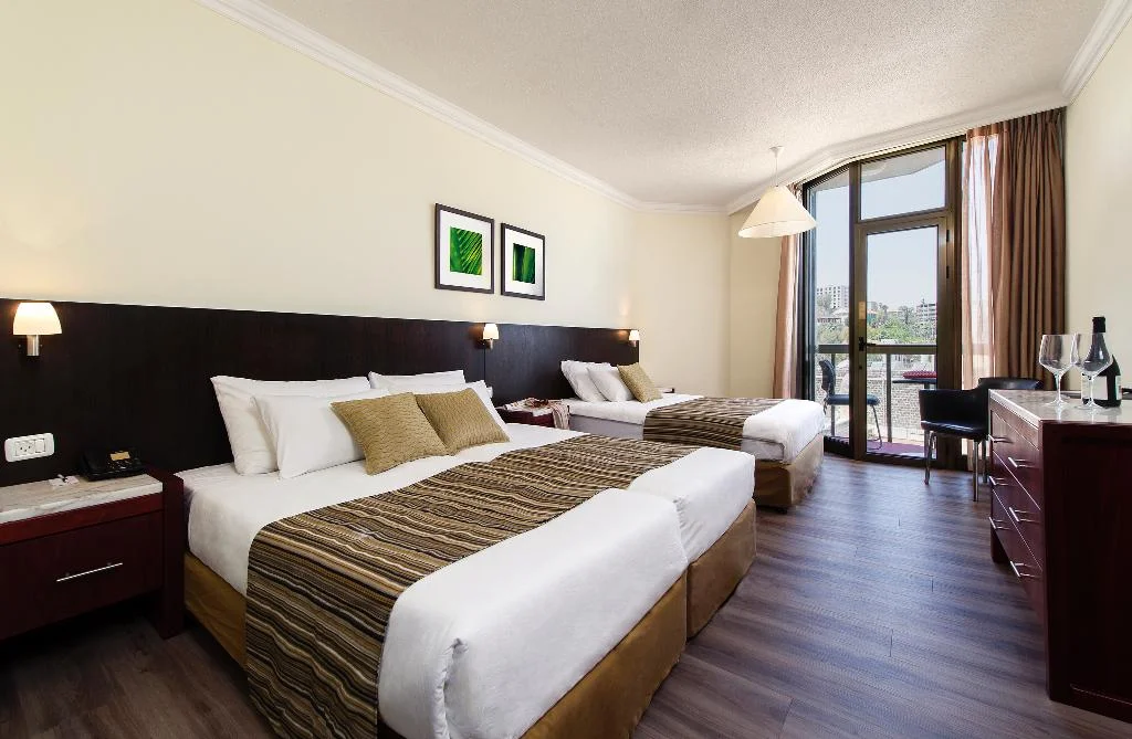 Hotel Tiberias hotel interior