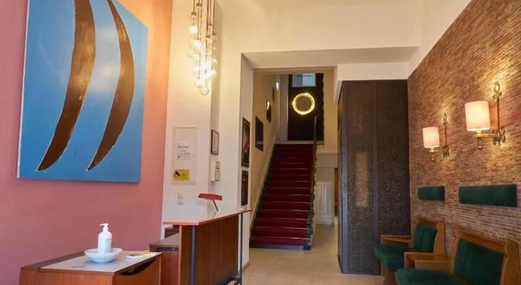 Hotel Union hotel interior