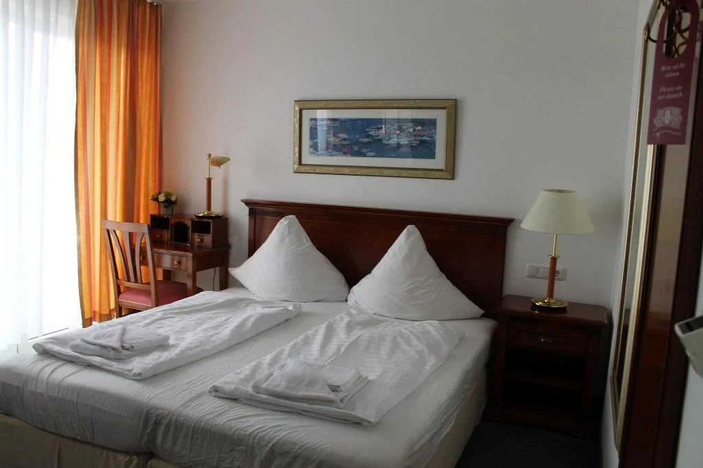 Hotel Vier Jahreszeiten Heidelberg hotel interior