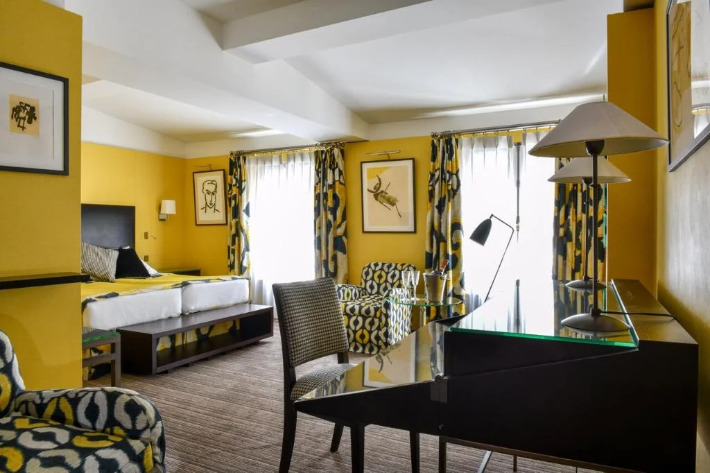 Hôtel de l'Abbaye hotel interior