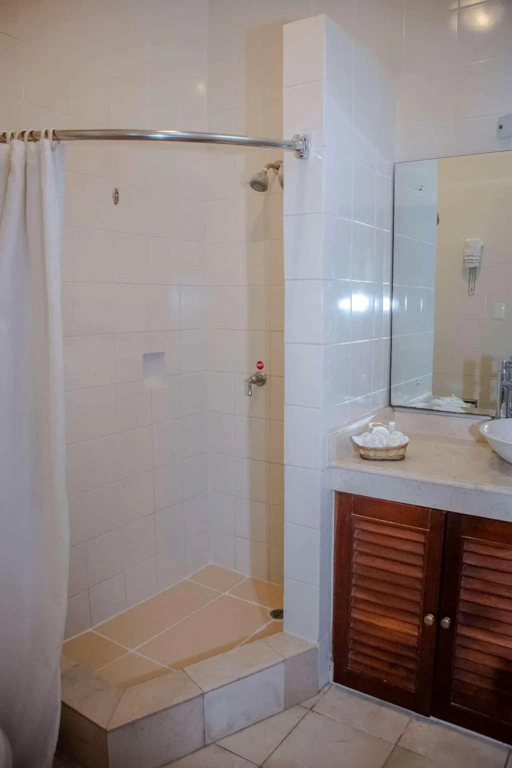 Hyatt Place Guatemala City hotel interior