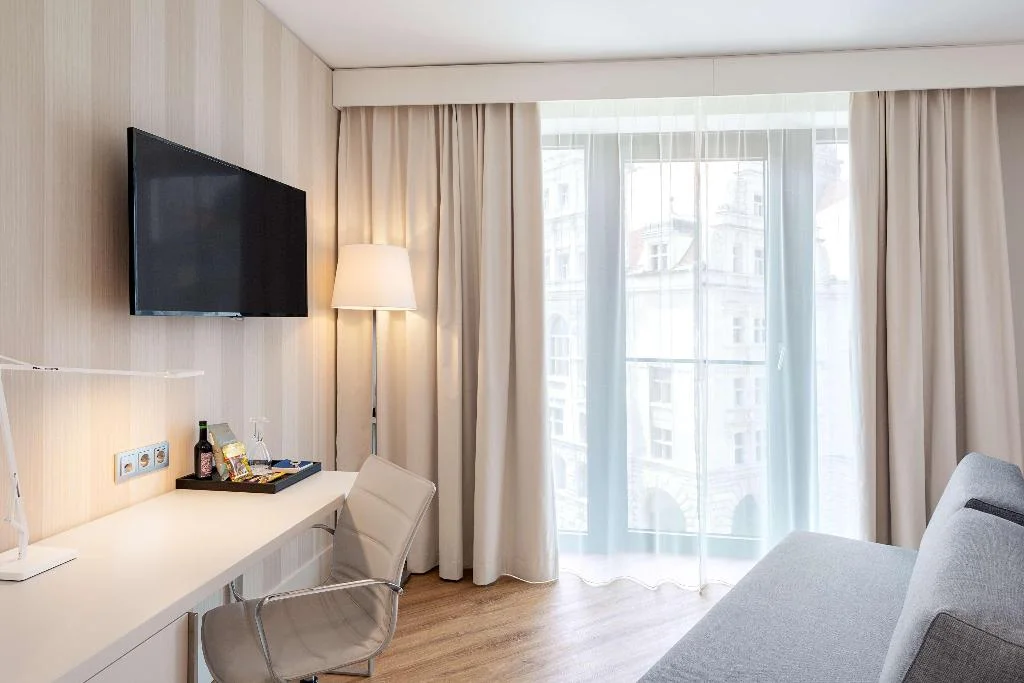 ibis Leipzig Zentrum hotel interior