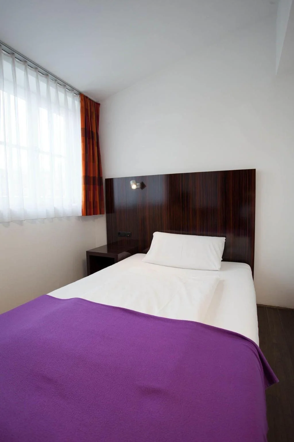 Jaeger's Munich Hostel & Hotel hotel interior
