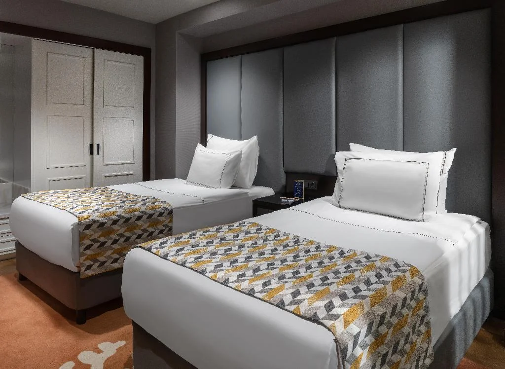 Kaya Palazzo Golf Resort hotel interior
