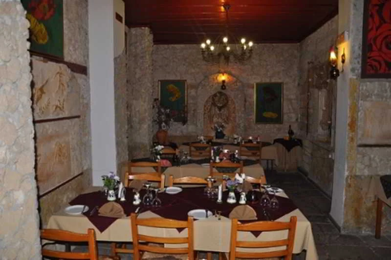 Kiniras Traditional Hotel hotel interior