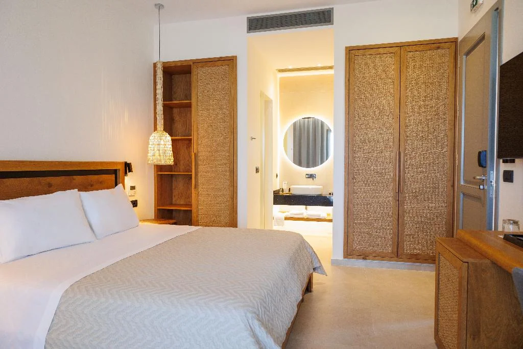 Kouros Hotel and Suites hotel interior