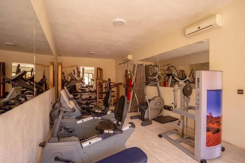 Ksar Ighnda hotel interior