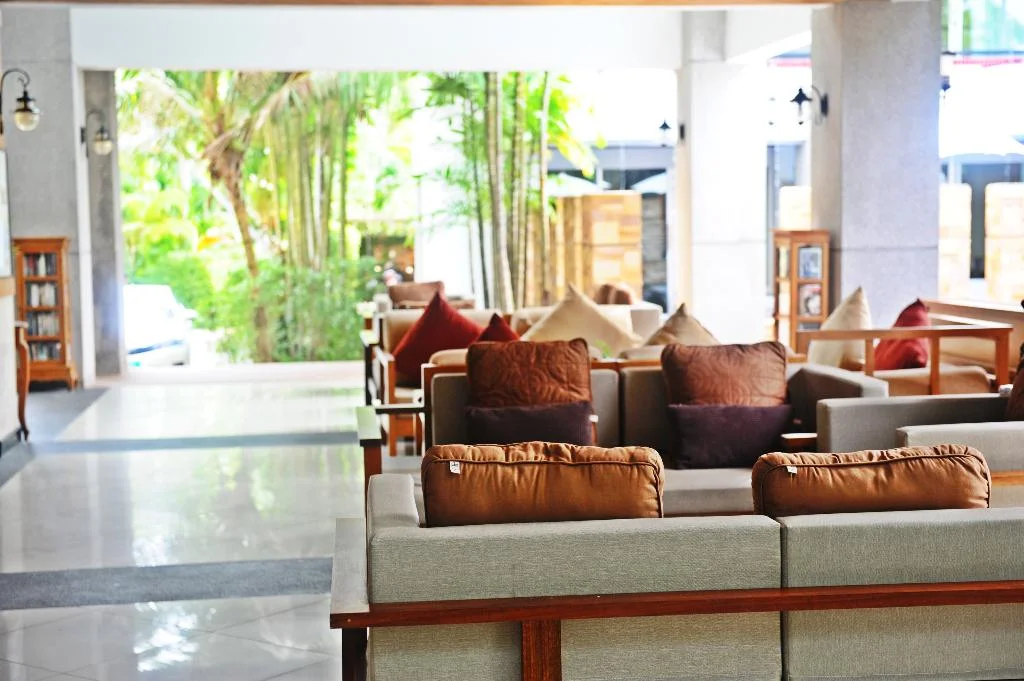 Lanta Sand Resort and Spa hotel interior