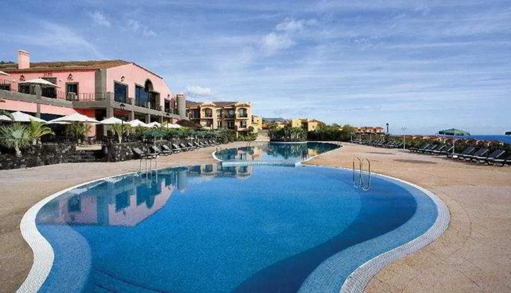 Las Olas Hotel hotel interior