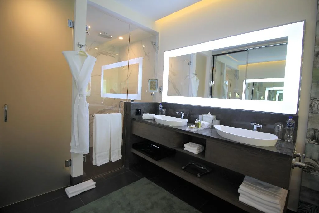 Le Blanc Spa Resort Cancun hotel interior