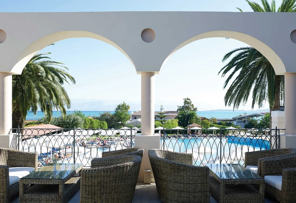 Leopard Beach Resort and Spa hotel interior